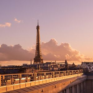 Prestige Room Eiffel View
